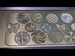 Çeşitli mücevher malzemeleri için çok yönlü beş eksenli mücevher oyma makinesi